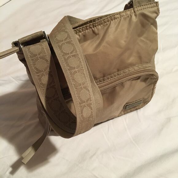 Kenneth Cole Reaction crossbody travel messenger bag adjustable strap Neutral - Picture 1 of 13